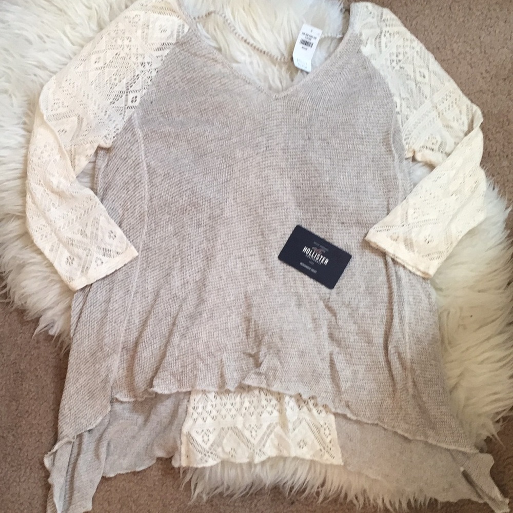 NWT Hollister top